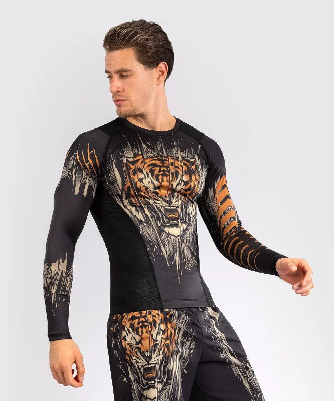 Men's short-sleeve sporty subtle-soft-trendy-fresh-citron tee-Venum Tiger Men's Long Sleeve Rashguard - Black/Neon Orange