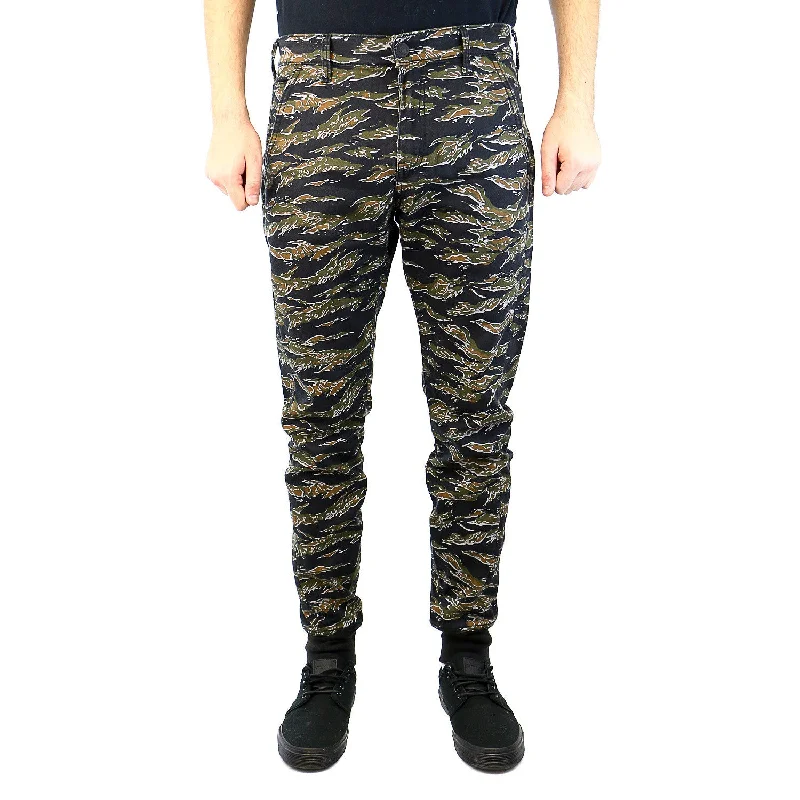 men's stretch athletic training matte green pants-True Religion Runner Zip Fashion Track Pant - Printed Camo - Mens